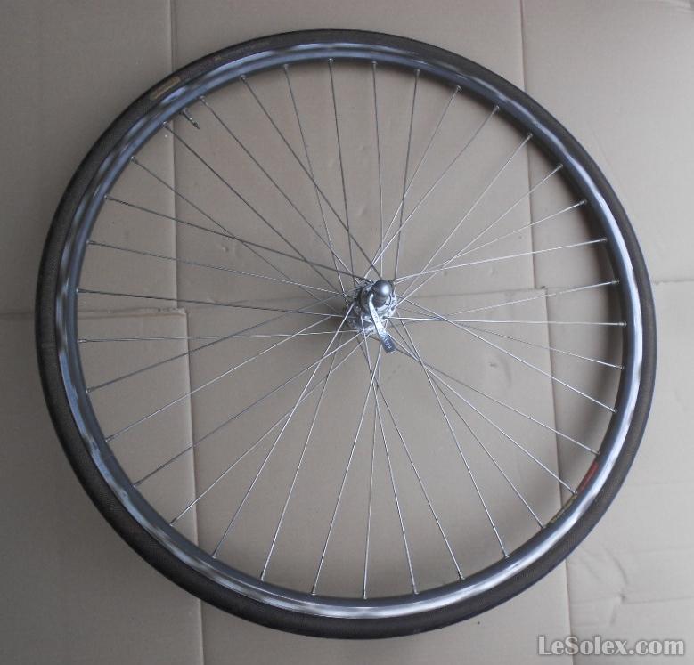 Roue avant v&eacute;lo 700 occasion