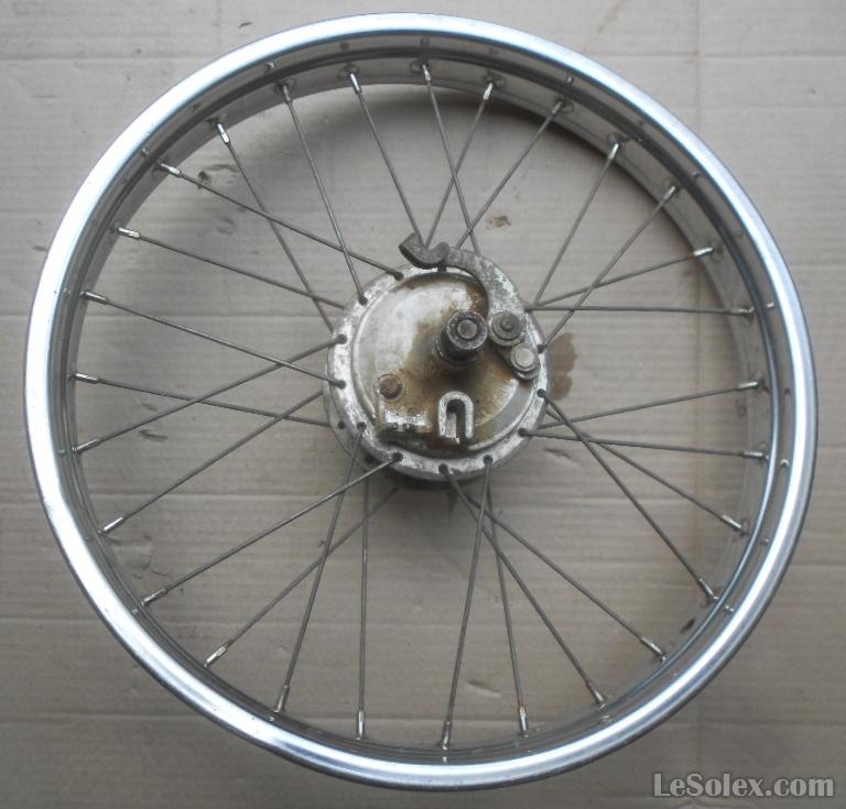 Roue avant 104 occasion
