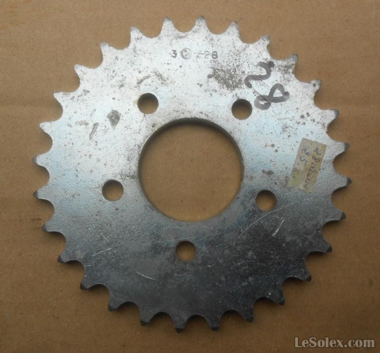 couronne 28 dents 38 mm