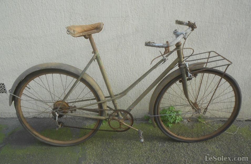 velo ancien des années 40 50