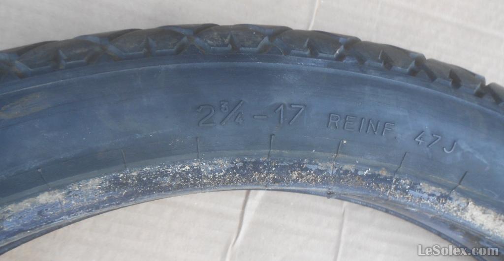 Pneu michelin 2 3/4 -17 VM80 occasion