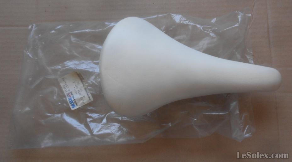selle velo blanche motobcane