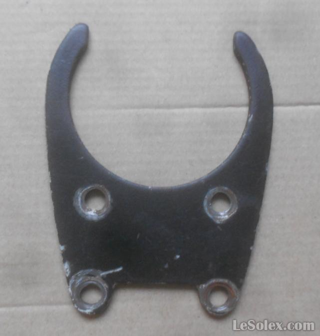 Patte fixation compteur gt10 peugeot occasion