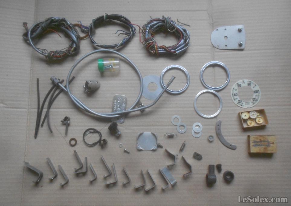 lot petites pieces moto ancienne