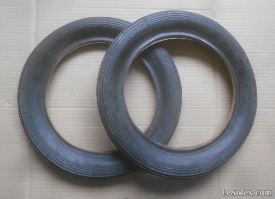 lot 2 pneu de 300 x55 wolber