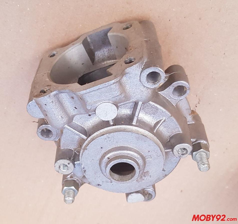 carter motobecane moteur AV7