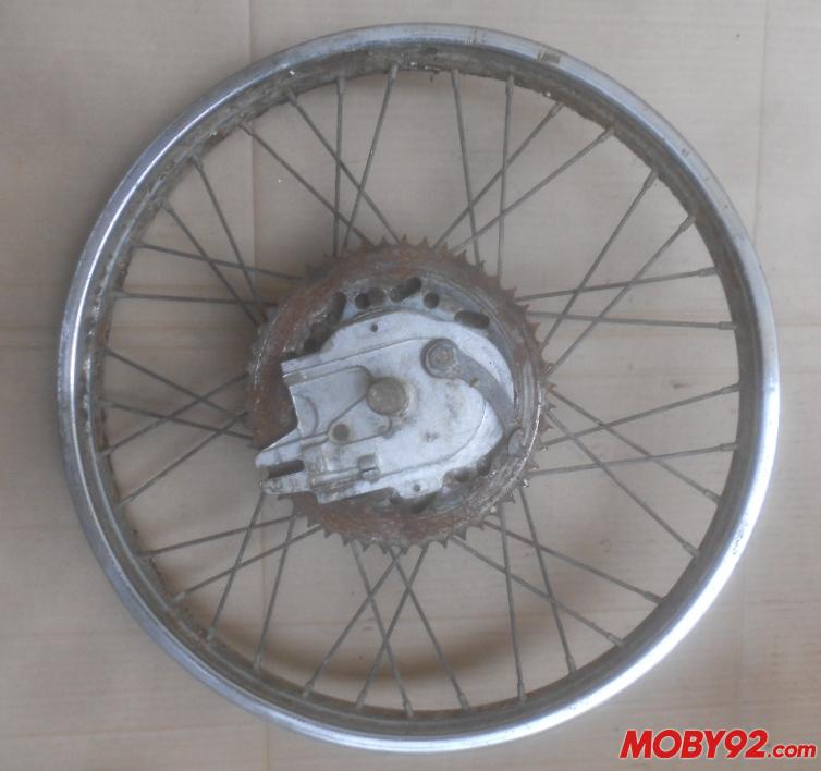 Roue arriere motobecane 89 2 1/4-18 occasion