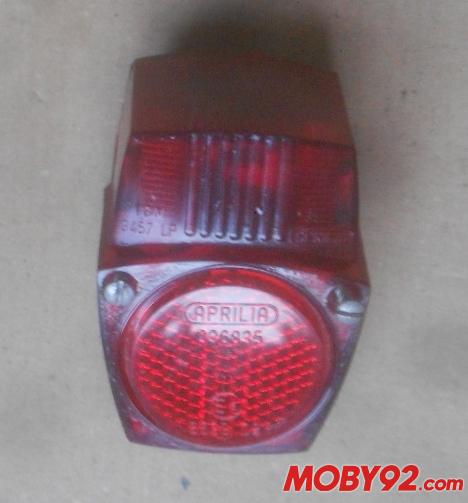 Feu rouge aprilia
