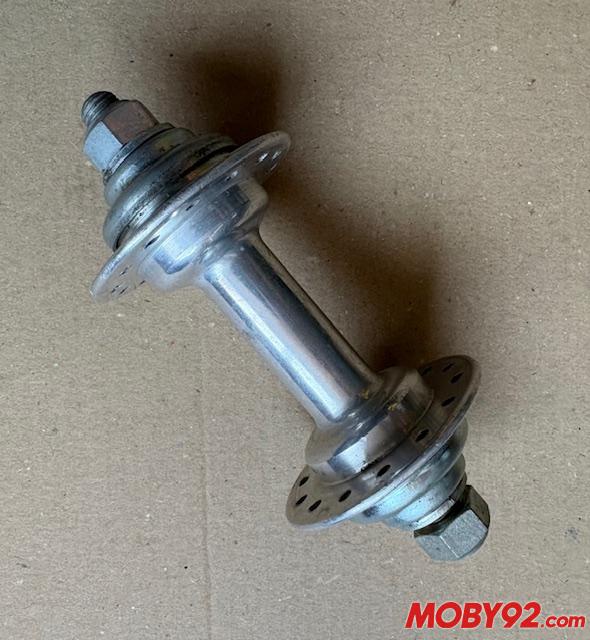 Moyeu avant motobecane AV42