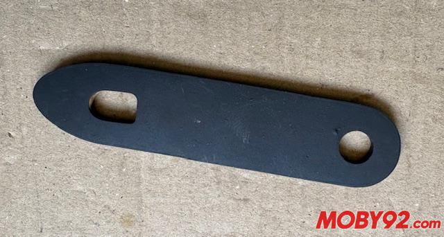 attache capot 103 chrono