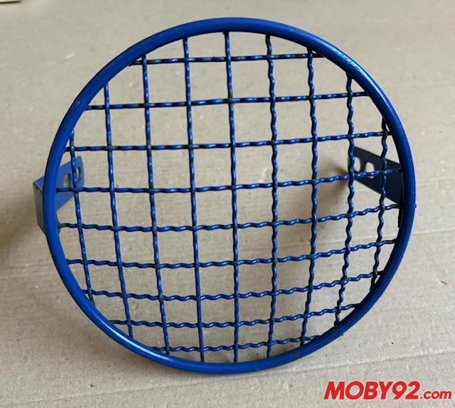 grille de phare ronde bleu