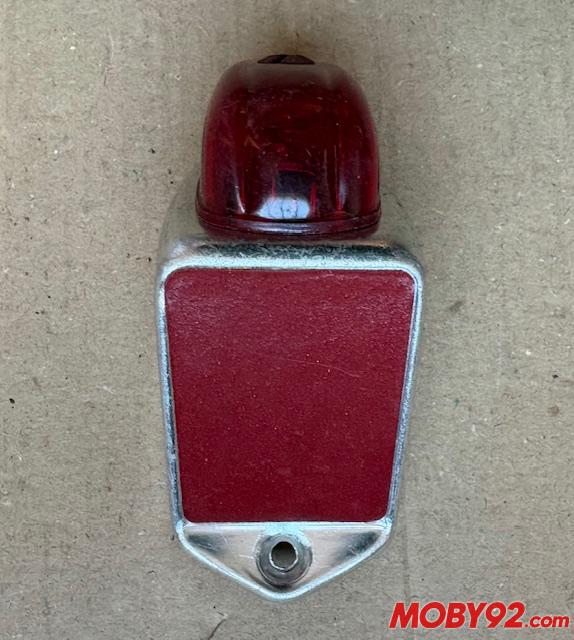 Feu rouge soubitez ancien catalux 3