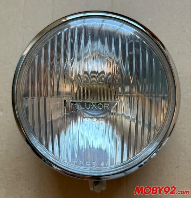 Phare luxor 135 6W interrupteur &agrave; droite