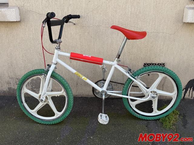 Velo ancien BMX made in france