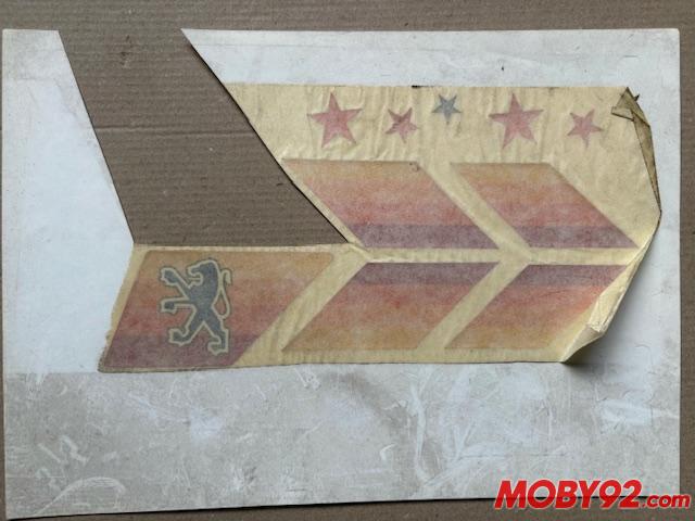 Autocollant 103 SP planche