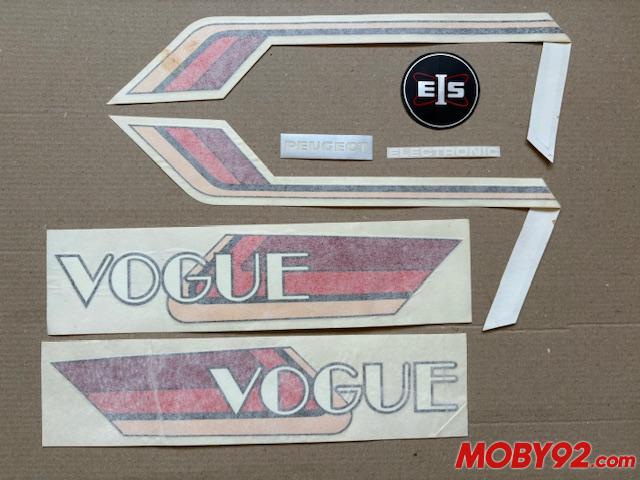 Lot 7 Autocollant 103 vogue