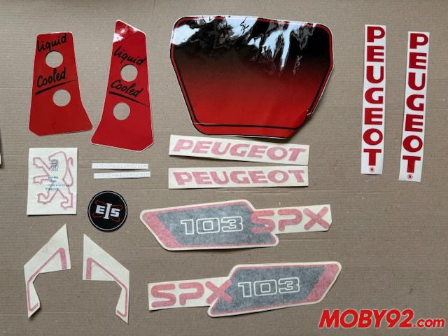 Lot 15 Autocollant 103 SPX