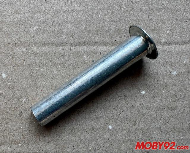 rivet peugeot axe de 7 mm