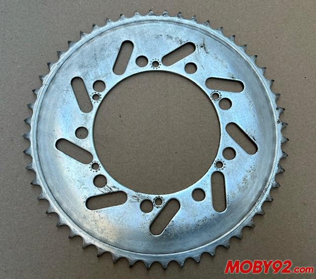 couronne 52 dents 104 mm occasion