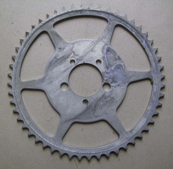 couronne 52 dents 46 mm