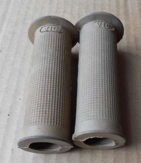 poignee 23 26 mm beige VIC