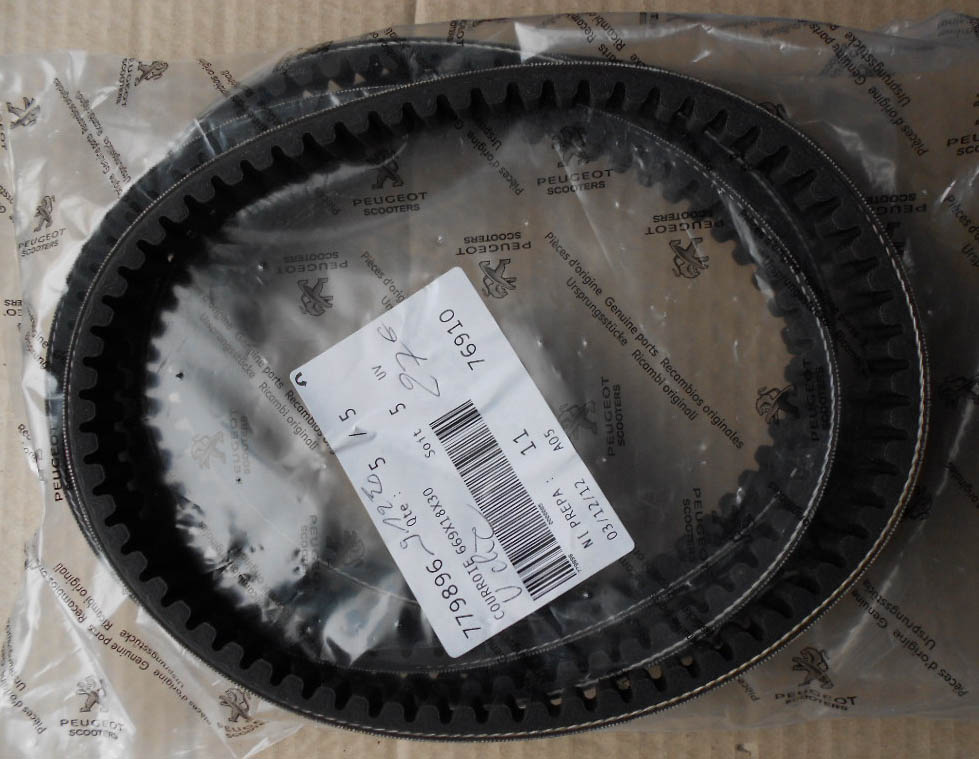 courroie peugeot scooter V clic bando VS 669 18 30