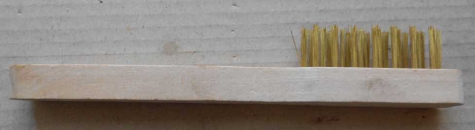 brosse laiton 20 cm