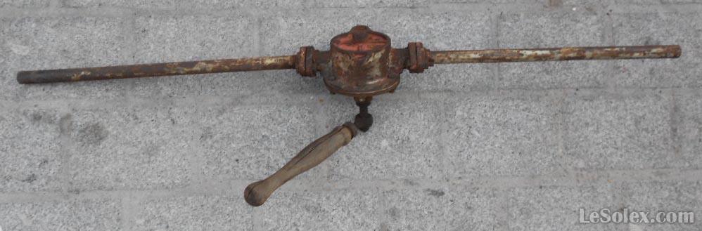 pompe japy ancienne N°3