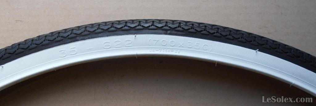 Pneu velo 700x35C michelin world tour noir et blanc