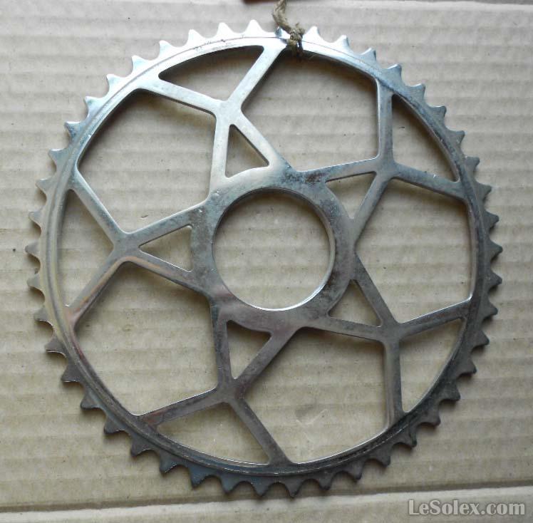 Plateau pedalier  vélo ancien 