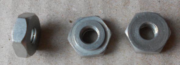 ecrou axe de suspension 13