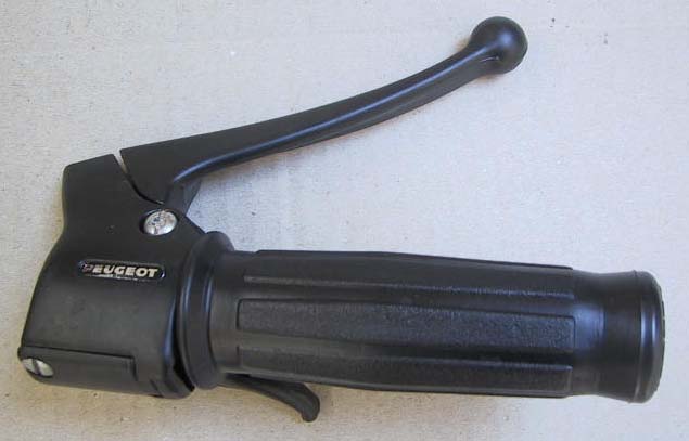 poign&eacute;e tournante peugeot noire