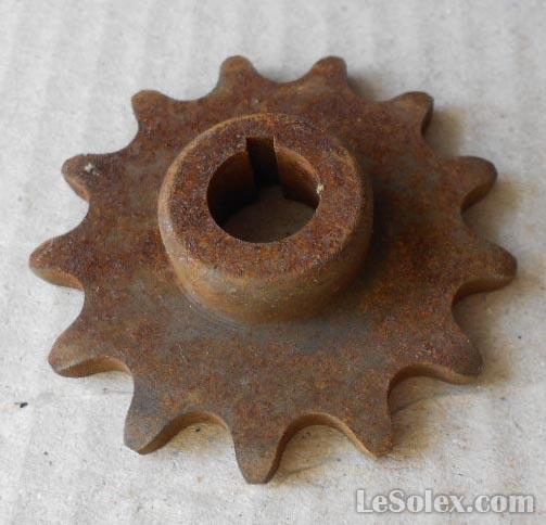 Pignon  13 dents moteur zurcher