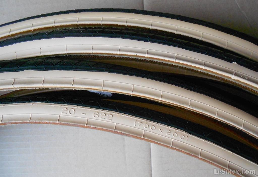 pneu neuf velo michelin 700x20C tracer