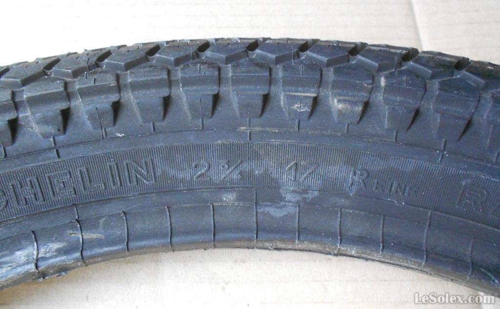 Pneu michelin rapido 2 3/4-17 