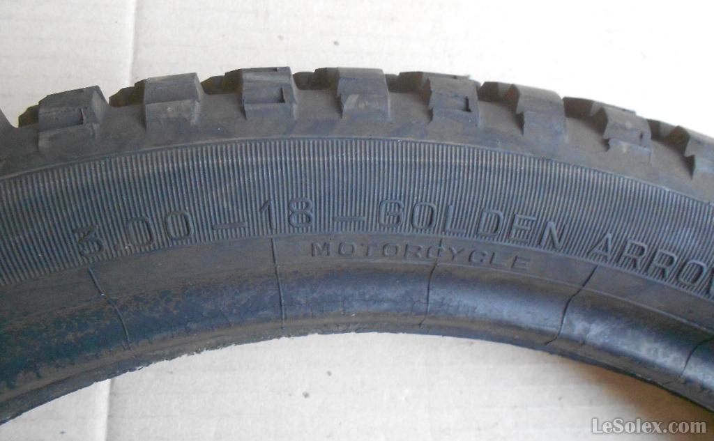 Pneu 3-18 michelin fleche d'or