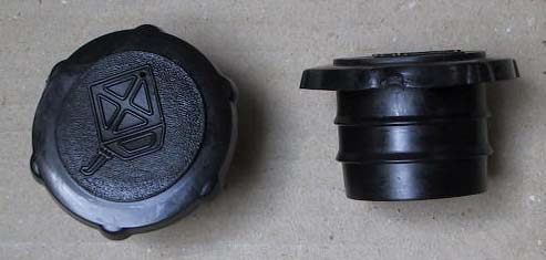 bouchon de reservoir 40 mm Peugeot Motob&eacute;cane gris