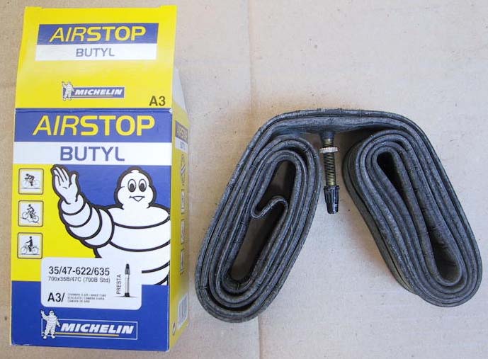 chambre à air michelin A3 velo 700 valve presta