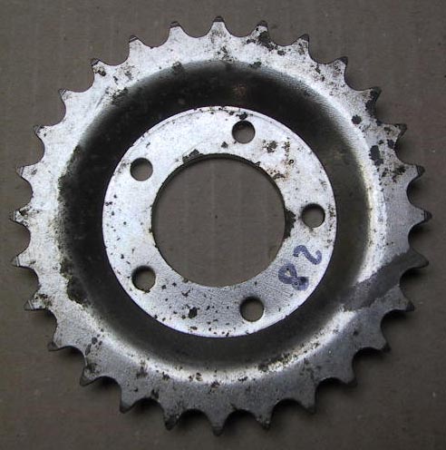 couronne 28 dents 38 mm honda amigo