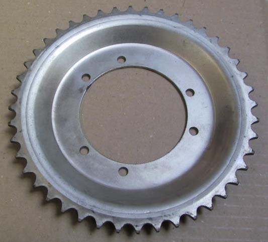 couronne 44 dents 81 mm