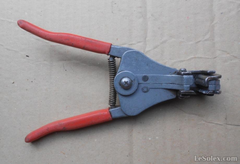 pince &agrave; denuder automatique vessel occasion