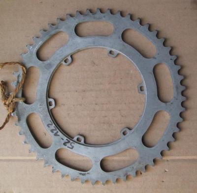 couronne 52 dents 122 mm