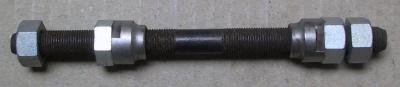 axe de roue 11 mm 154 mm