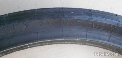 Pneu 600x50B michelin craquel&eacute;