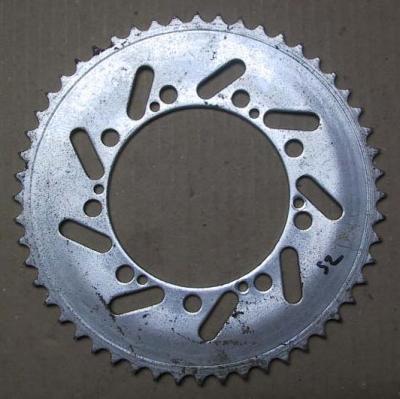 couronne 52 dents 104 mm