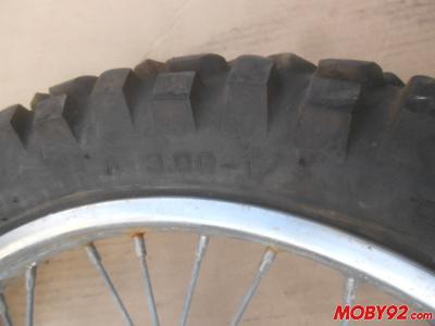 pneu moto CEAT 3-17 MCR occasion