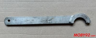 cl&eacute; &agrave; ergot VAR 302