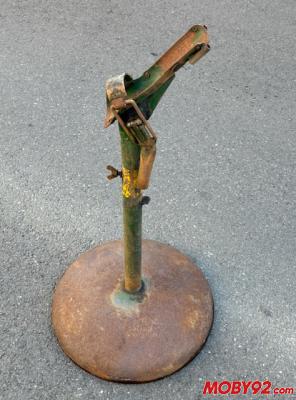 pied d'atelier mertens solex cadre rond