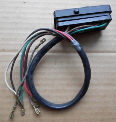 Piece poignee neuve commutateur avec faisceau