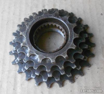 ROUE LIBRE MAILLARD 700 SUPER COURSE 5 VITESSES velo COURSE PEUGEOT PX